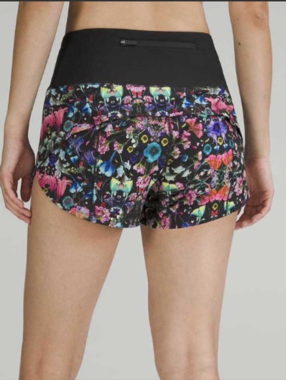 Lululemon Speed Up Shorts